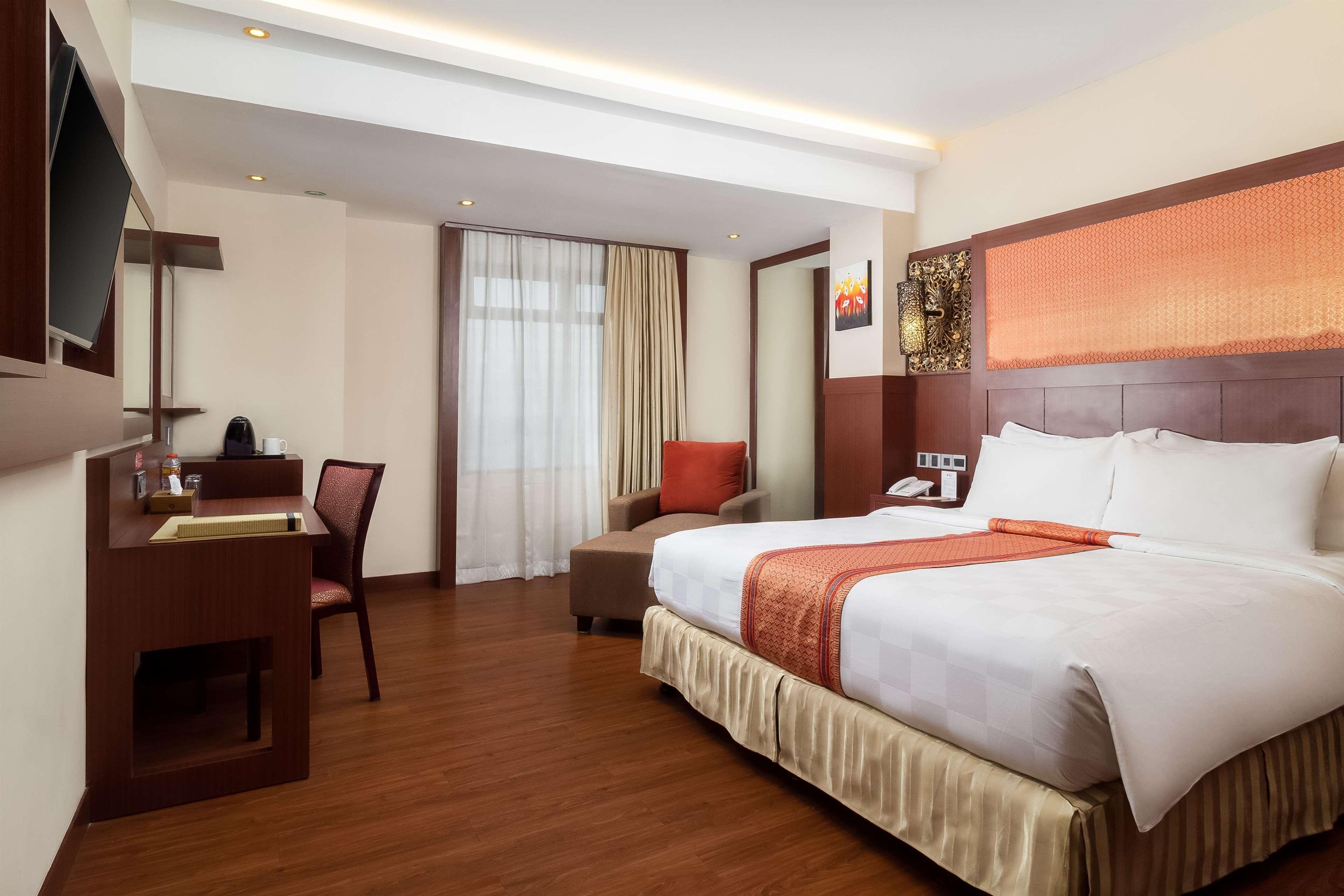 Hotel Best Western Plus Makassar Beach Extérieur photo