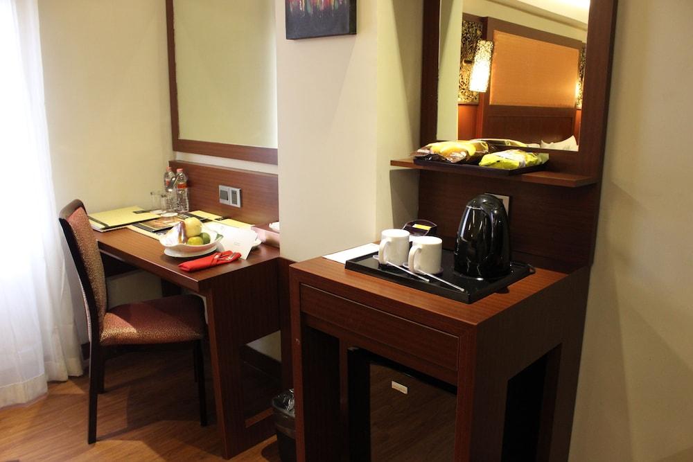 Best Western Plus Makassar Beach Extérieur photo